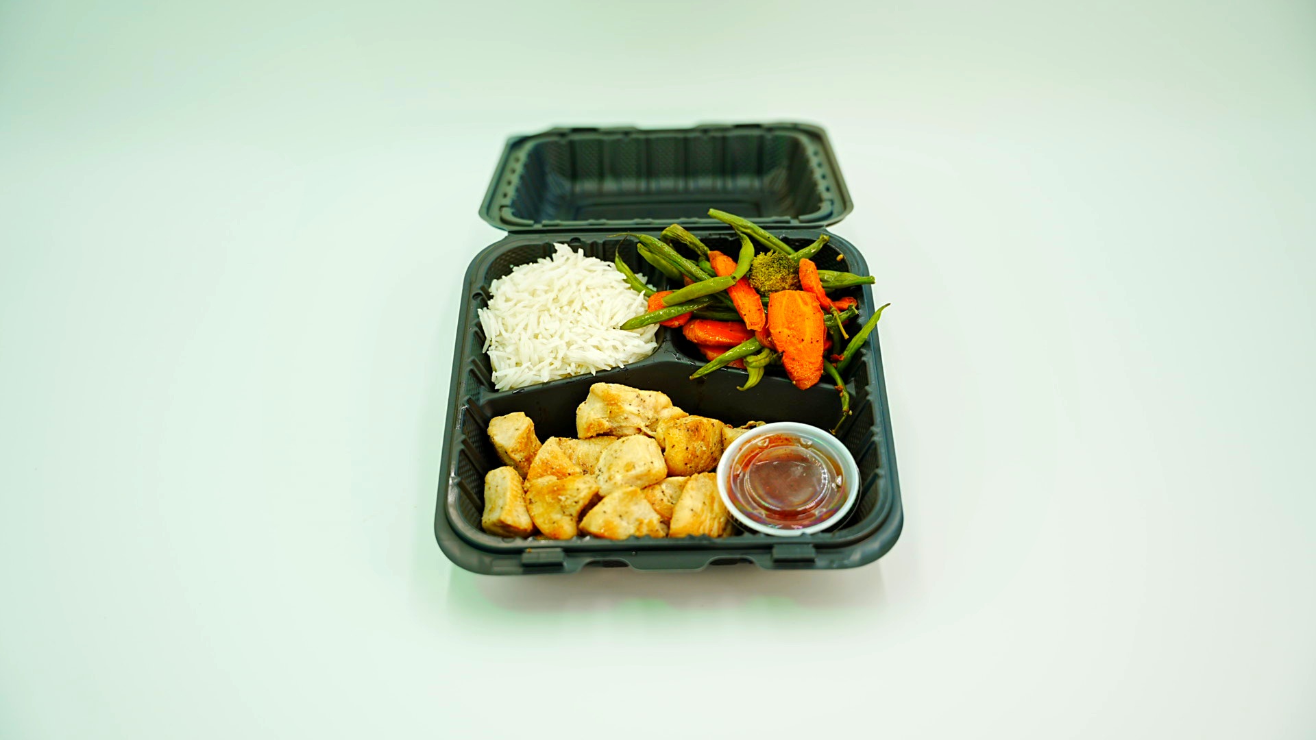 Cayenne Kick Chicken w/ Rice & Mixed Veggies